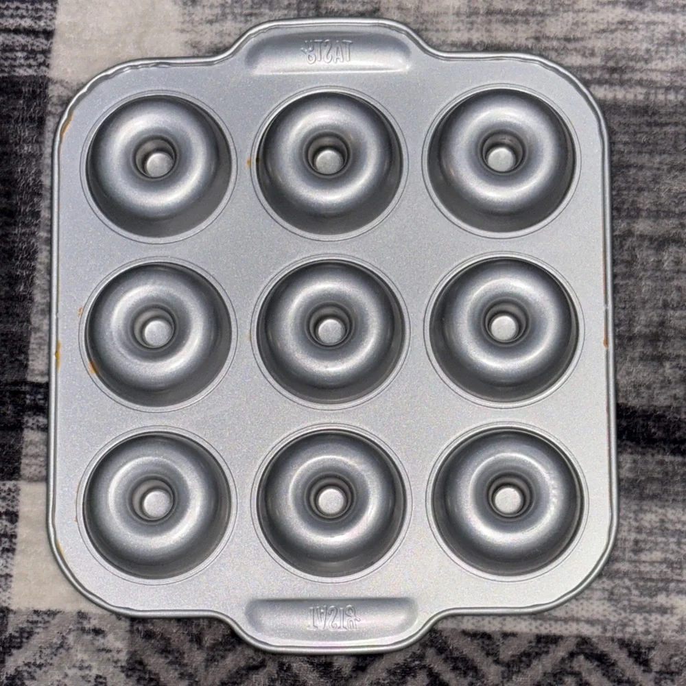 Silver Donut Baking Pan